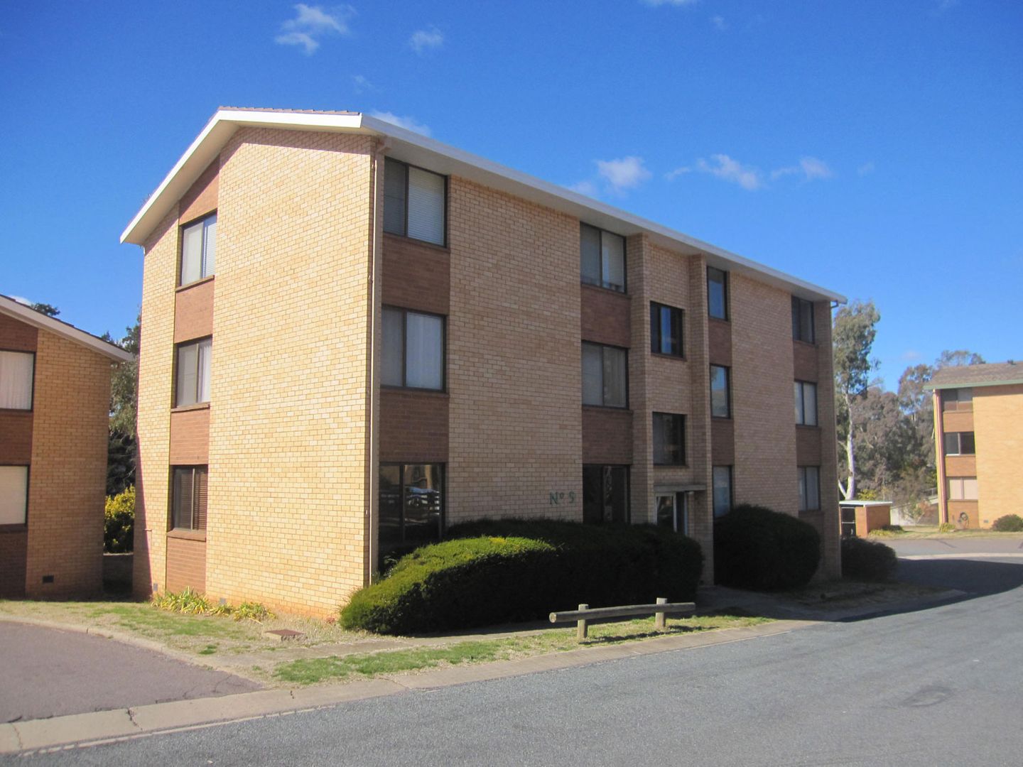 6/5 Walsh Place, Curtin ACT 2605