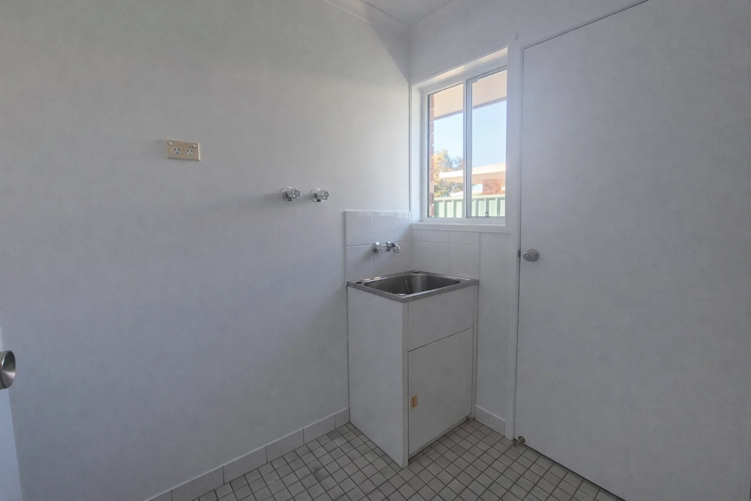 Additional image 4 of 50 Staal Crescent, Emerald QLD 4720