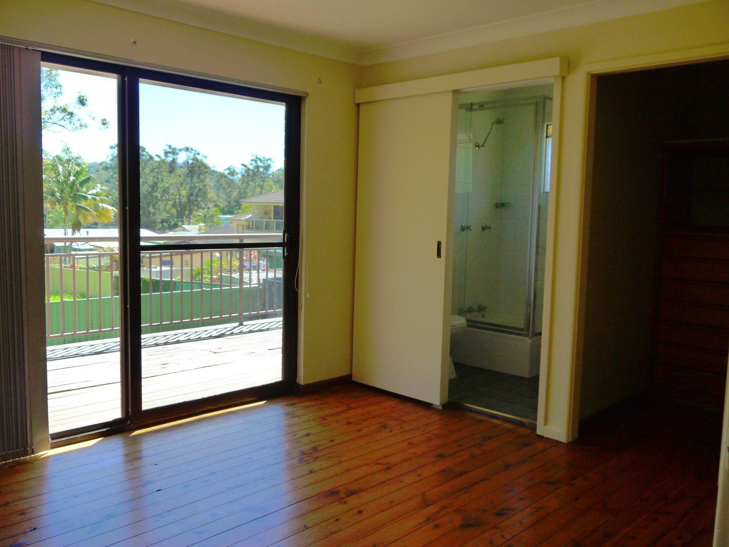 184 Brisbane Water Drive, Point Clare NSW 2250, Image 2