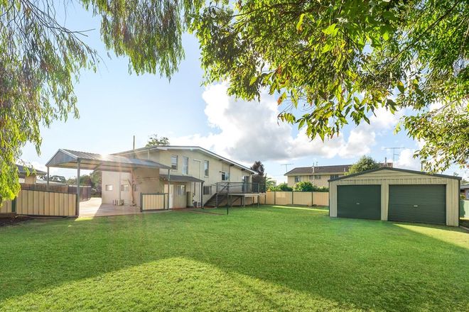 Picture of 8 Moyna Court, HARRISTOWN QLD 4350