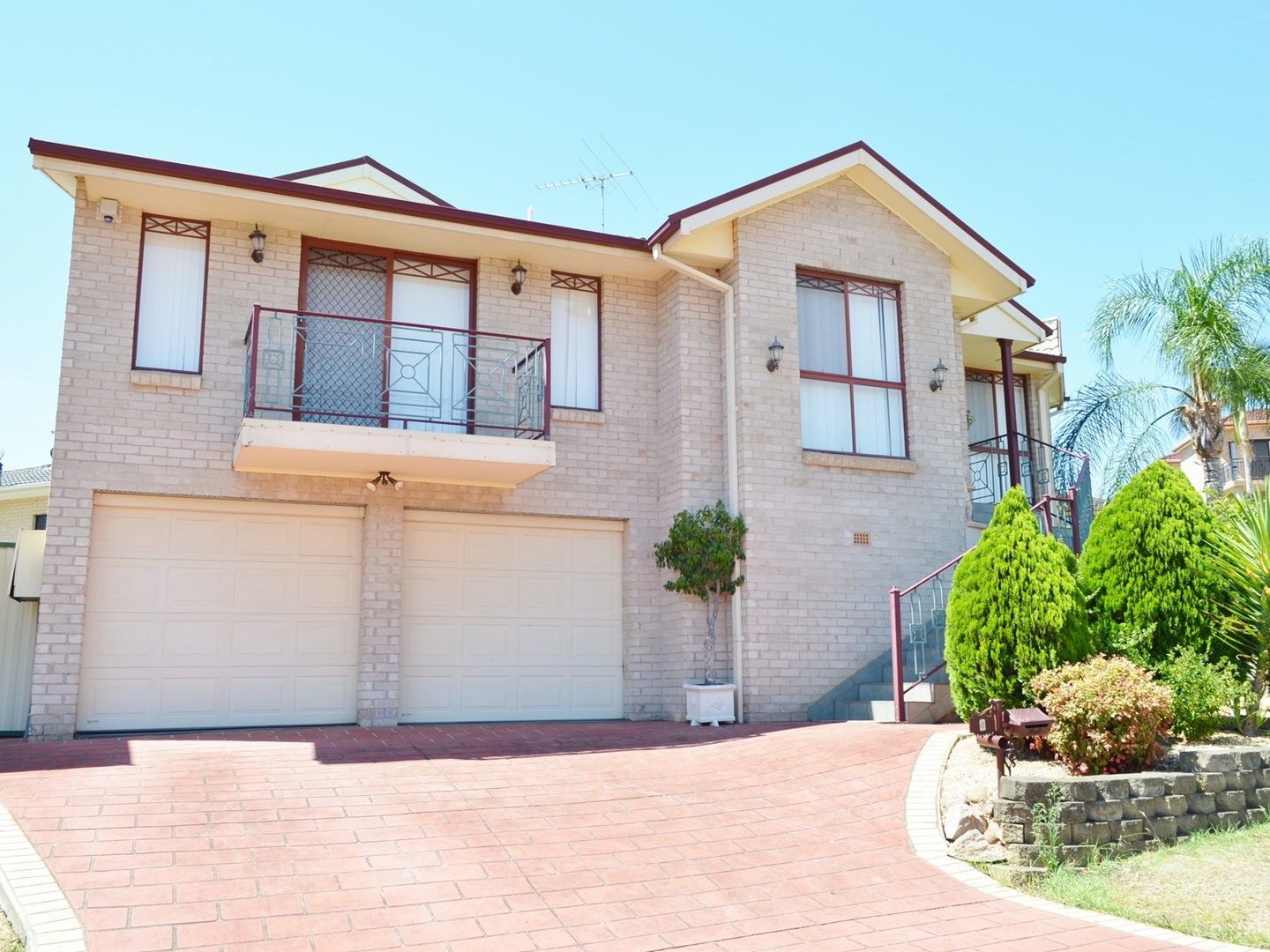 4 Philippa Close, Cecil Hills NSW 2171, Image 0