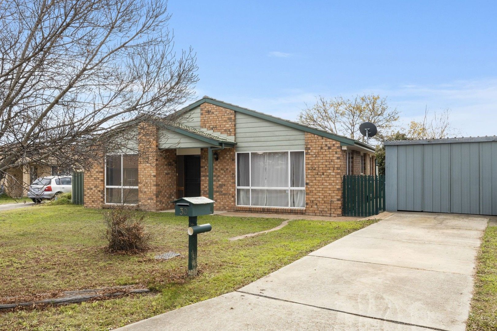 30 Ironbark Crescent, Banks ACT 2906, Image 0