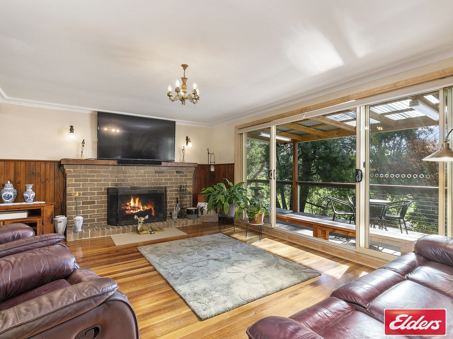 215 GRIGGS ROAD, Hallston VIC 3953, Image 2