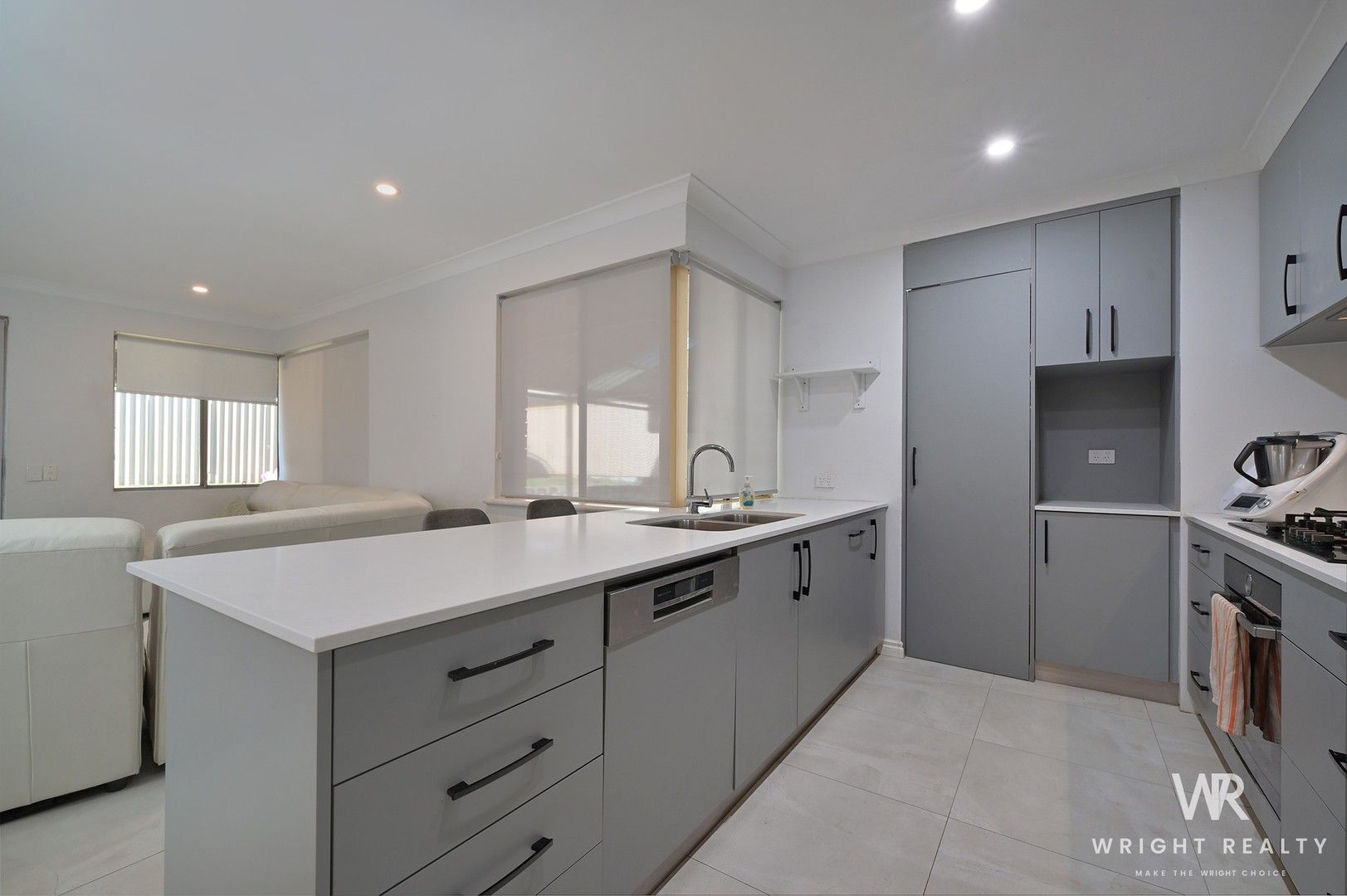 3 bedrooms House in 6 Fairfield Grove HEATHRIDGE WA, 6027