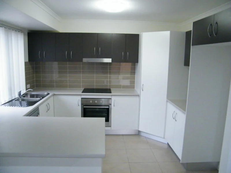 Additional image 2 of 6 Pangali Cct 'Birtinya Island', Birtinya QLD 4575