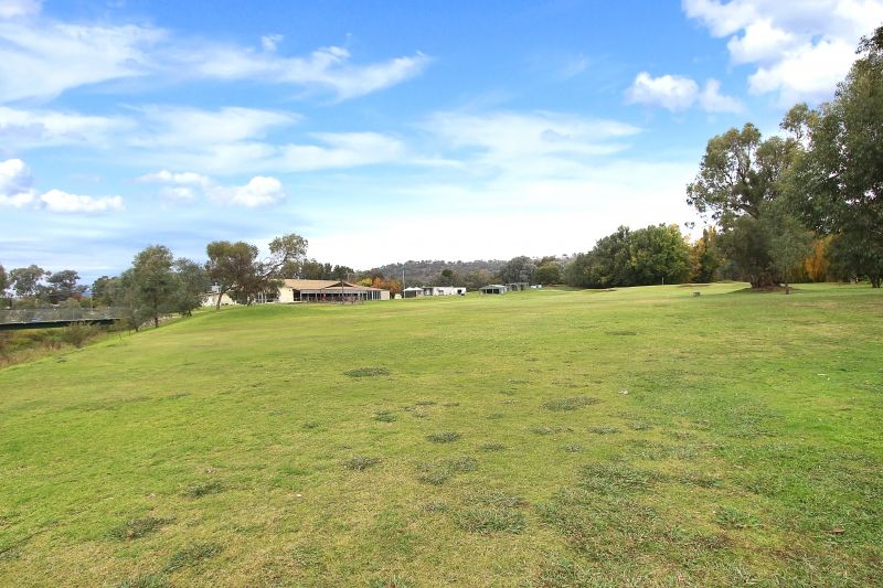 49 Ledbury Circuit, West Wodonga VIC 3690, Image 1