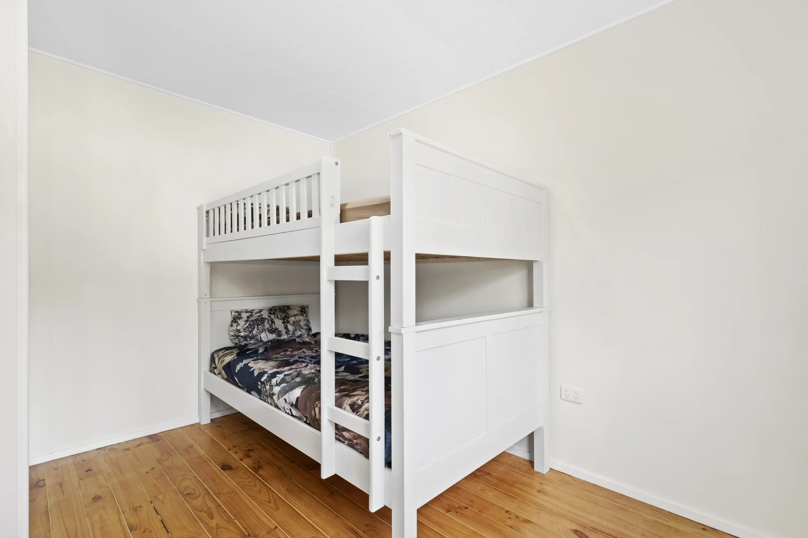 Additional image 13 of 22 Matthew Parade, Batehaven NSW 2536