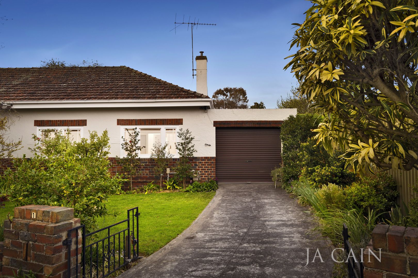 1 Ranelagh Court, Glen Iris Property History & Address Research Domain