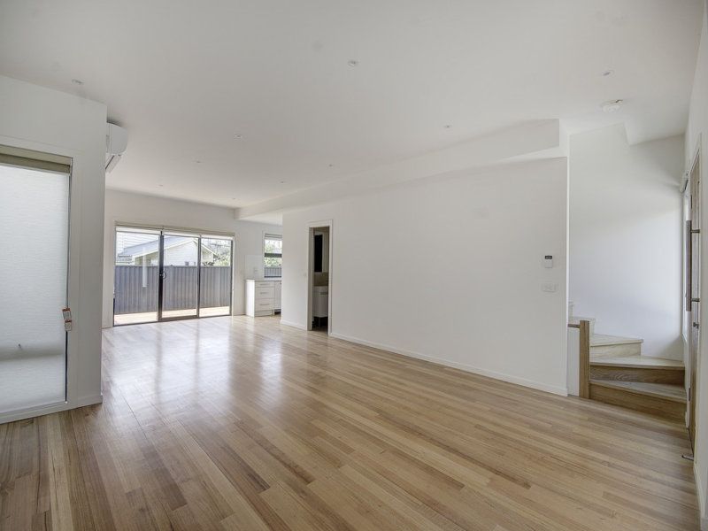 2 bedrooms Townhouse in 5/22 Emerald Street GEELONG WEST VIC, 3218