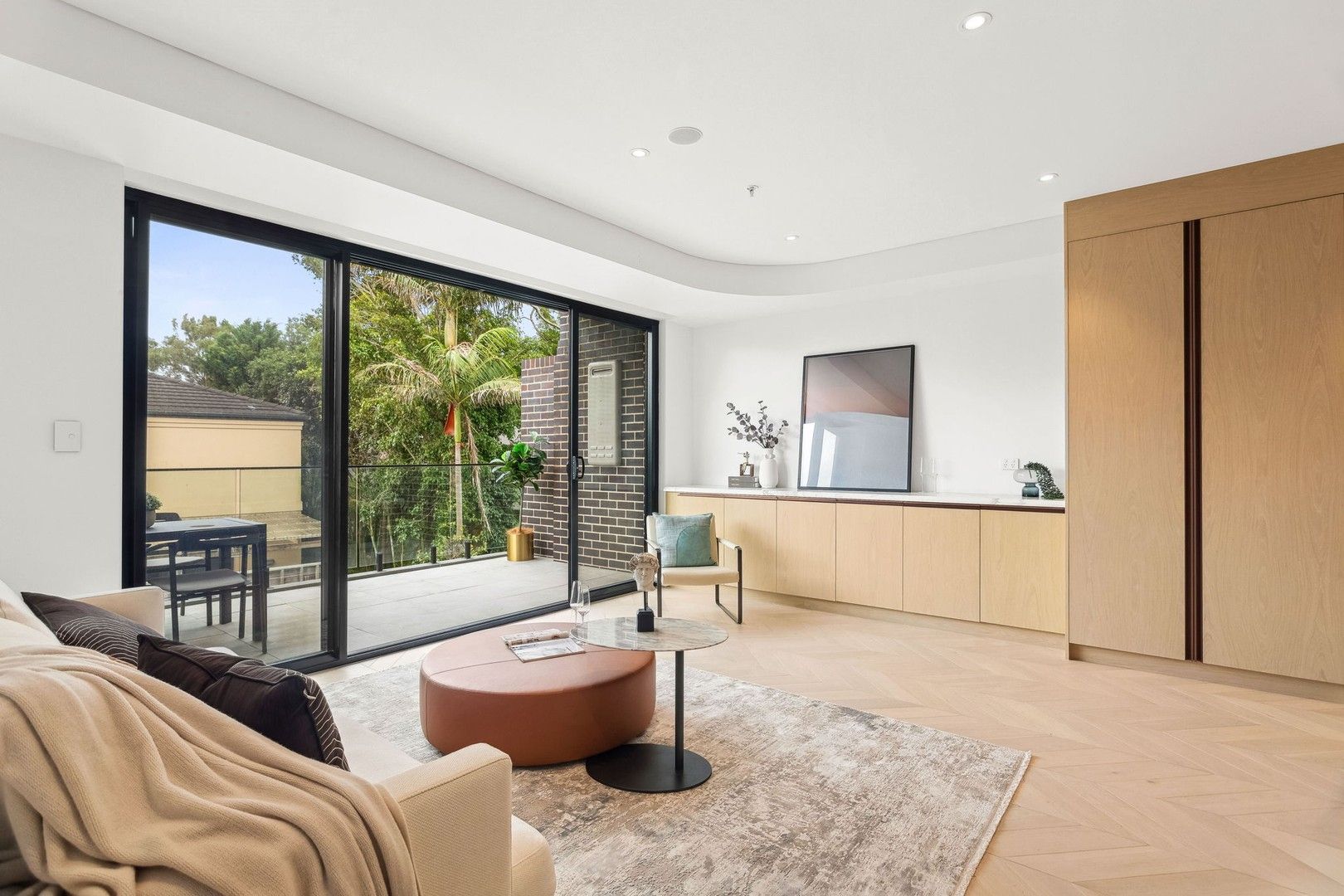 2 bedrooms Apartment / Unit / Flat in 4/598-600 Old South Head Road ROSE BAY NSW, 2029