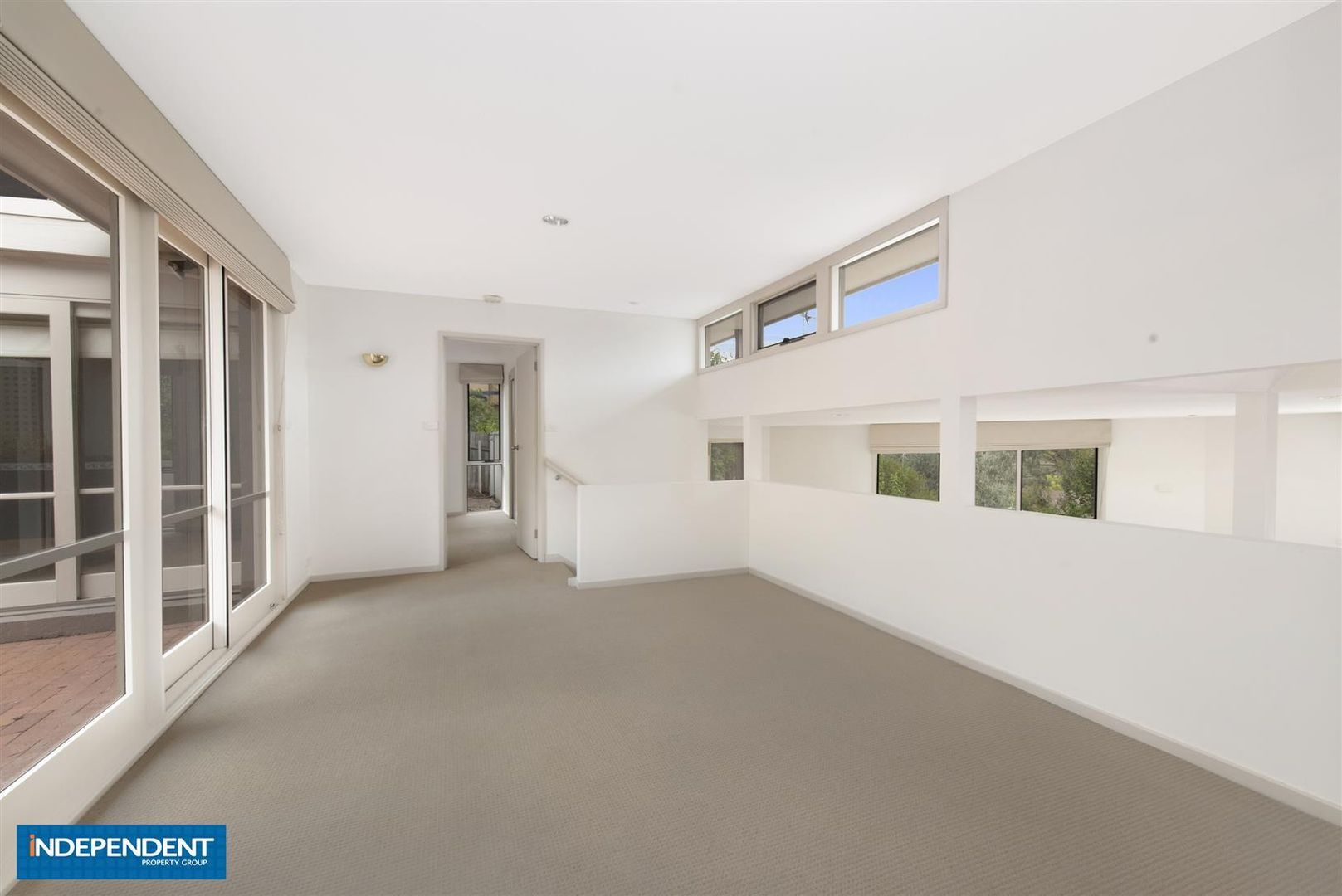 27 Fairley Crescent, Theodore ACT 2905, Image 2