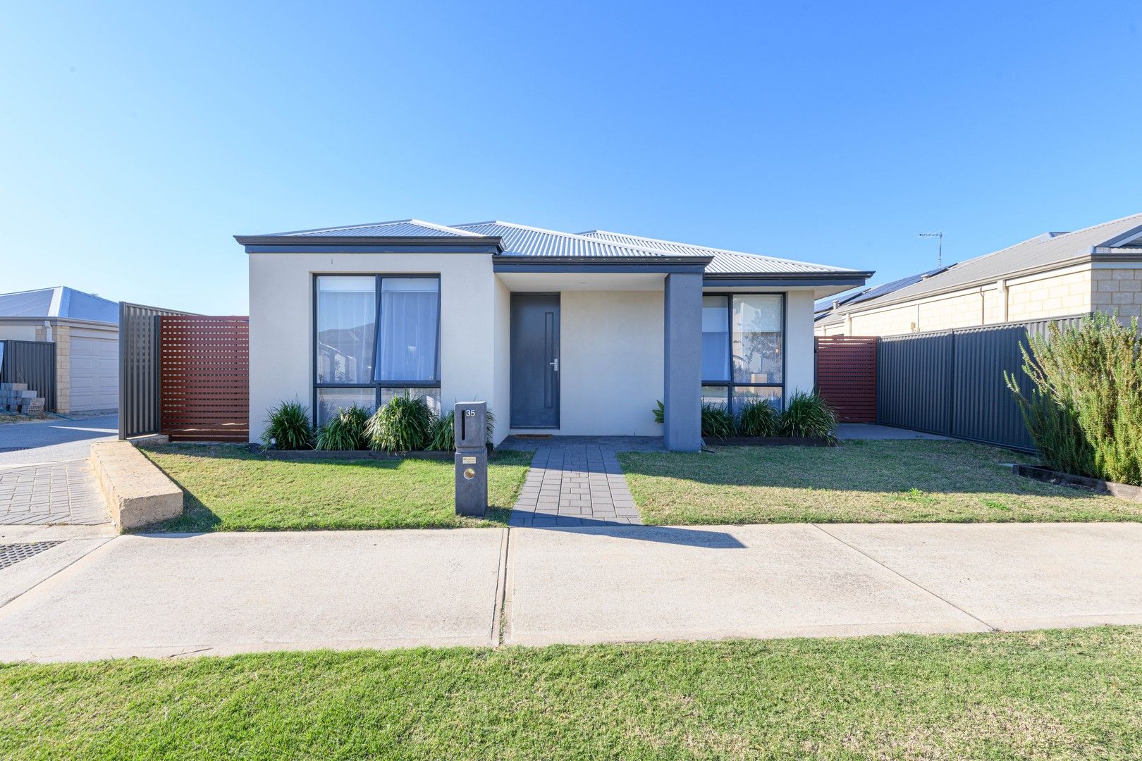 35 Indigo Bend, Wellard WA 6170, Image 0