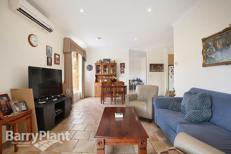 4/17 Kathryn Road, Knoxfield VIC 3180, Image 2