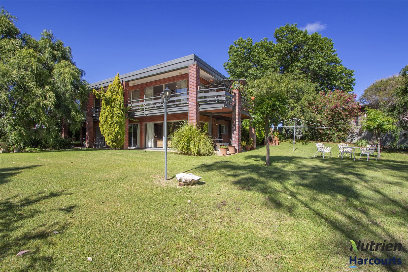 13 Stainfield Drive, Inverell NSW 2360