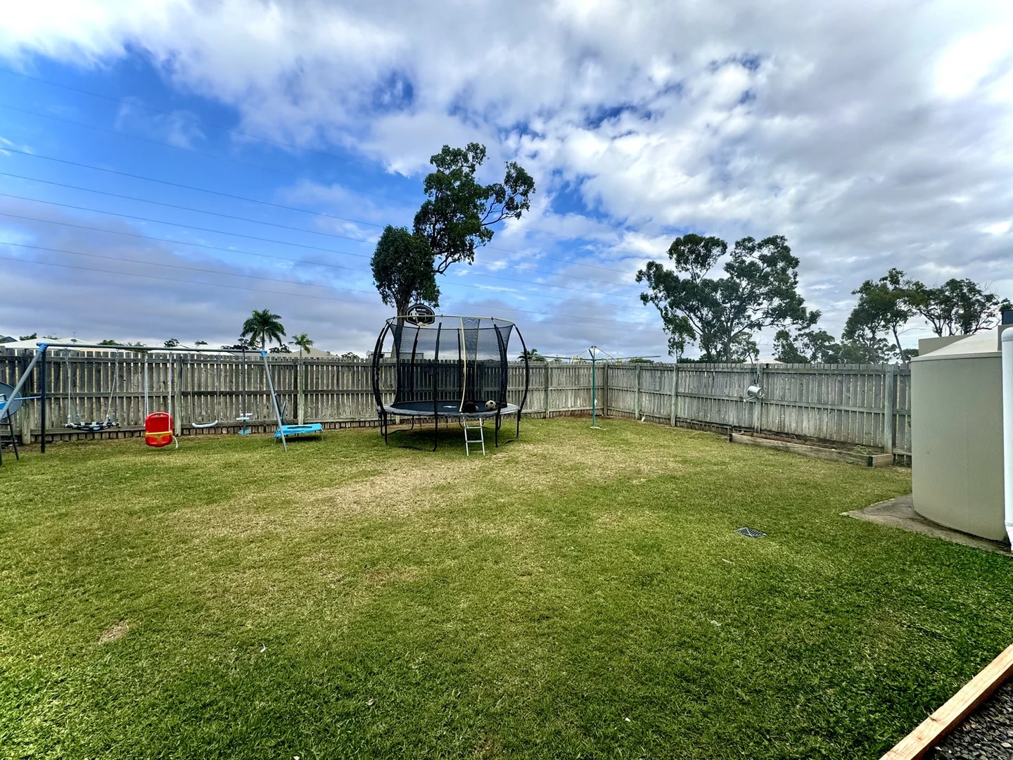 Additional image 16 of 35 NAUMANN Street, Moranbah QLD 4744