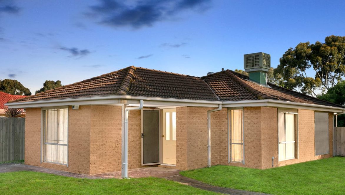 3 bedrooms House in 13 Brayford Nook CRAIGIEBURN VIC, 3064