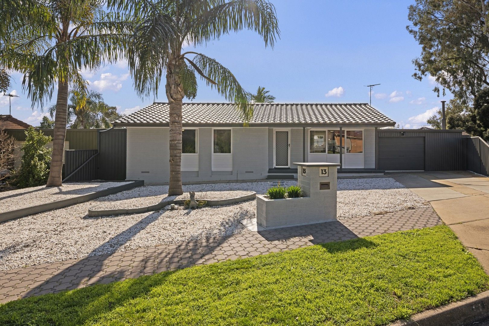 4 bedrooms House in 13 Dukas Drive INGLE FARM SA, 5098