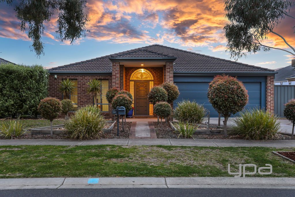 14 Eildon Avenue, Manor Lakes VIC 3024, Image 1