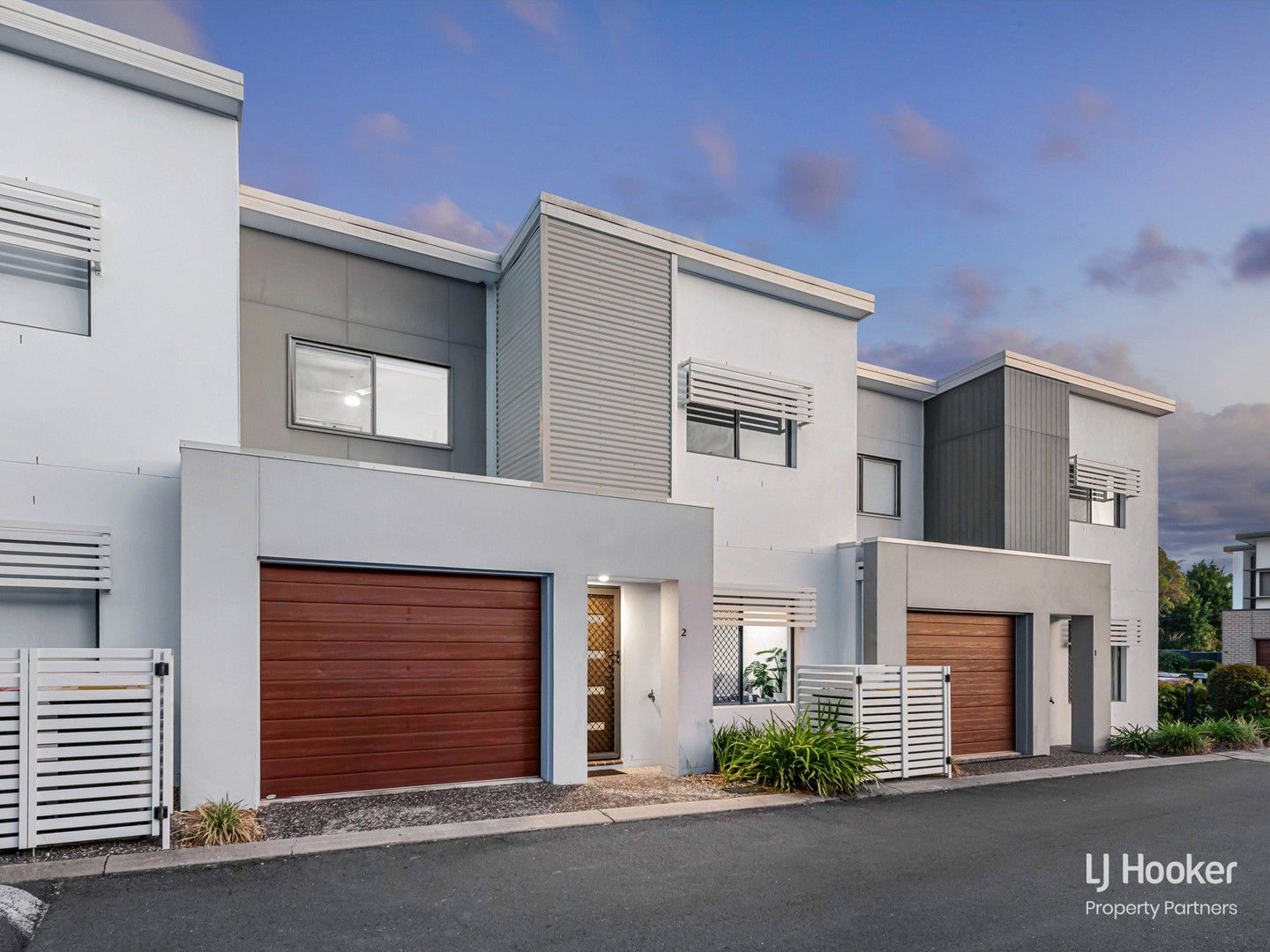 3 bedrooms Townhouse in 2/20 Nicoro Place CALAMVALE QLD, 4116