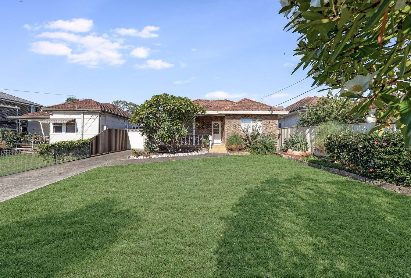 33 Shenstone Road, Riverwood NSW 2210 House For Rent 1,200 Domain