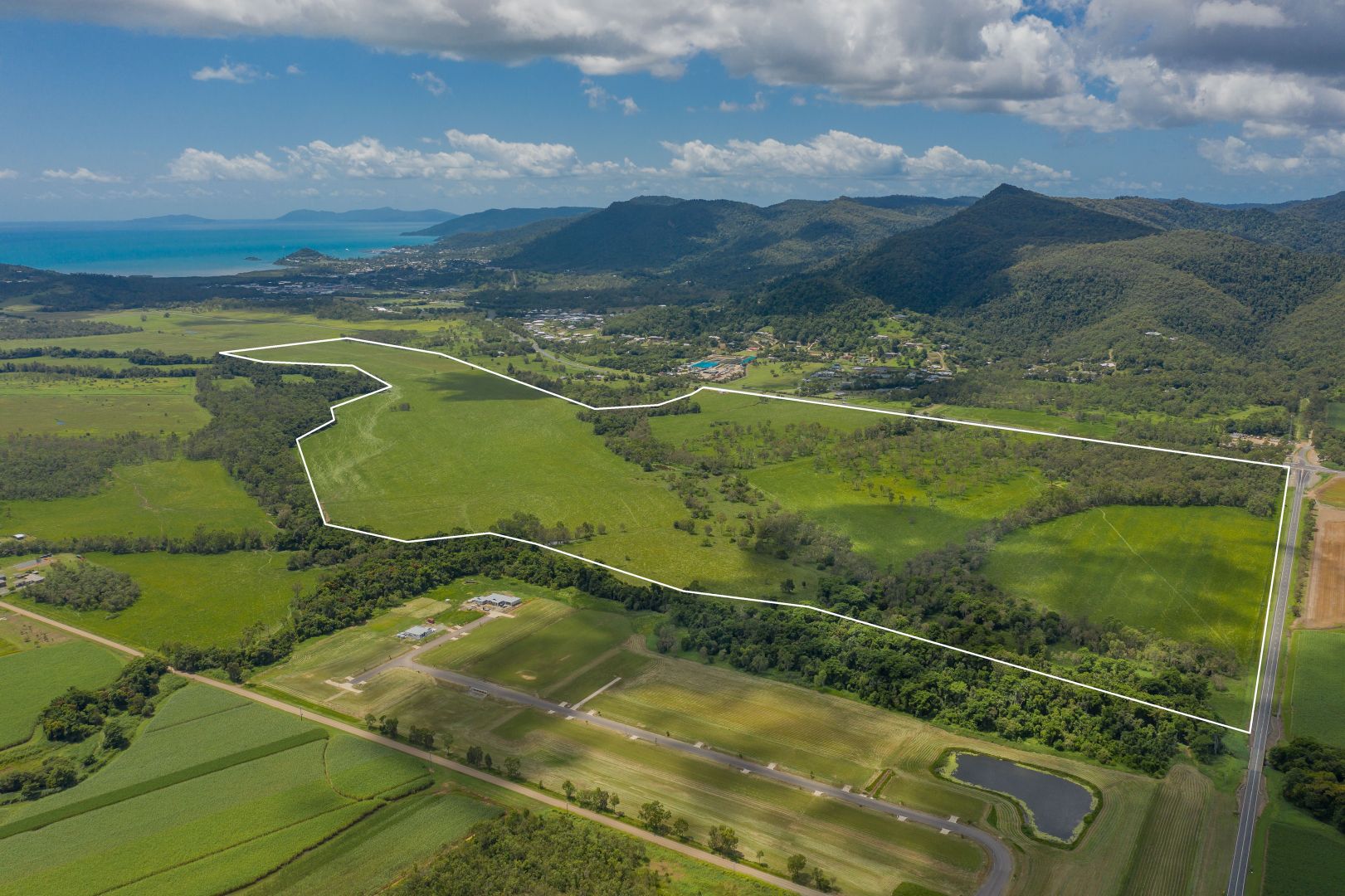 1405 Shute Harbour Road, Cannon Valley QLD 4800, Image 2