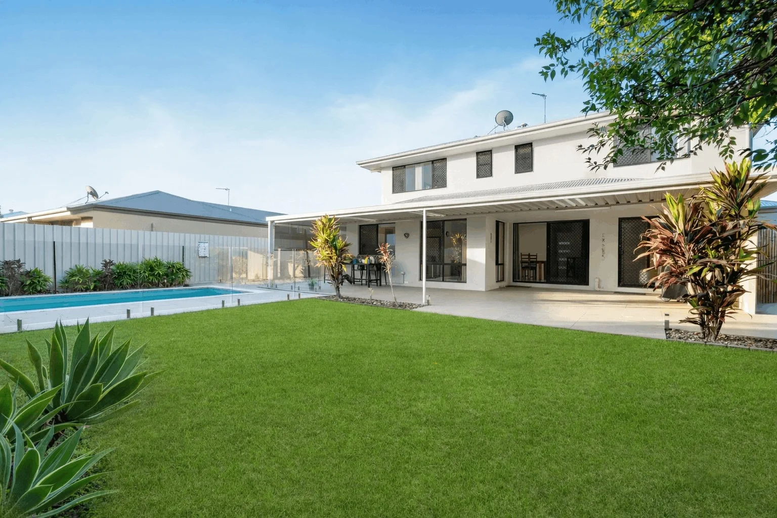 15 Cobb & Co Drive, Oxenford QLD 4210