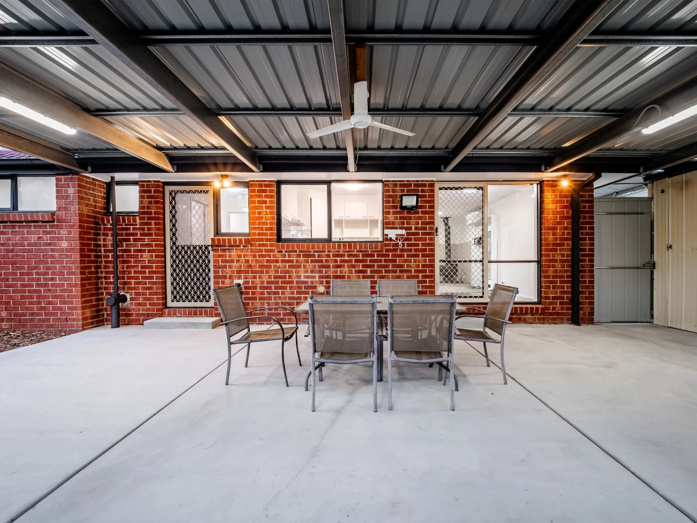 Additional image 19 of 2 Bastow Close, Pakenham VIC 3810