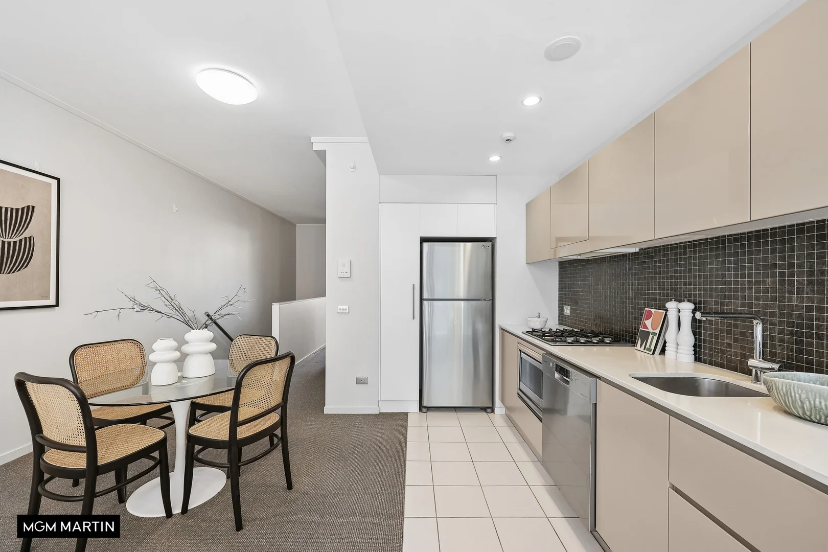 Additional image 4 of 337/2-4 Powell Street, Waterloo NSW 2017