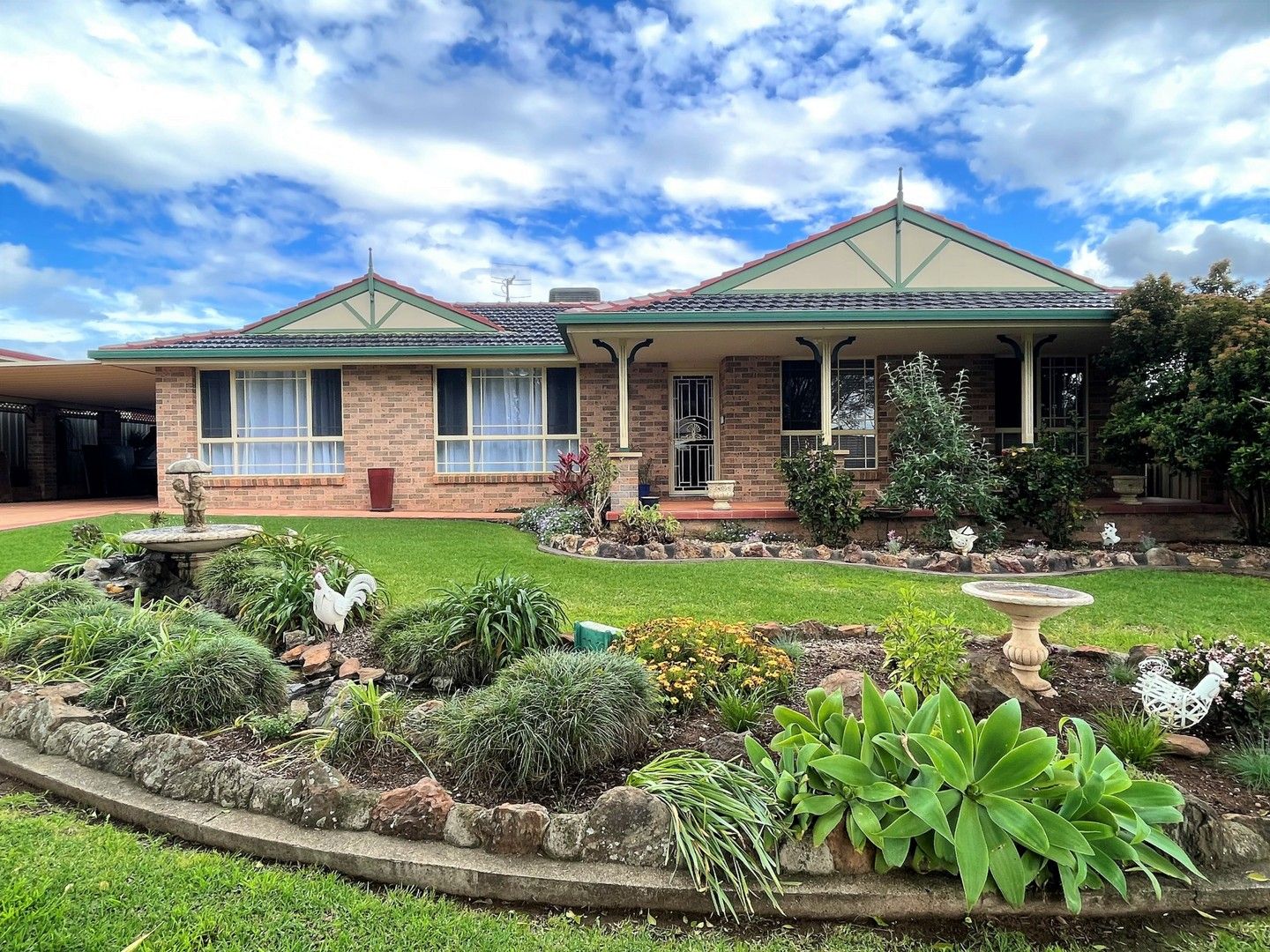 11-wattle-st-gunnedah-nsw-2380-domain