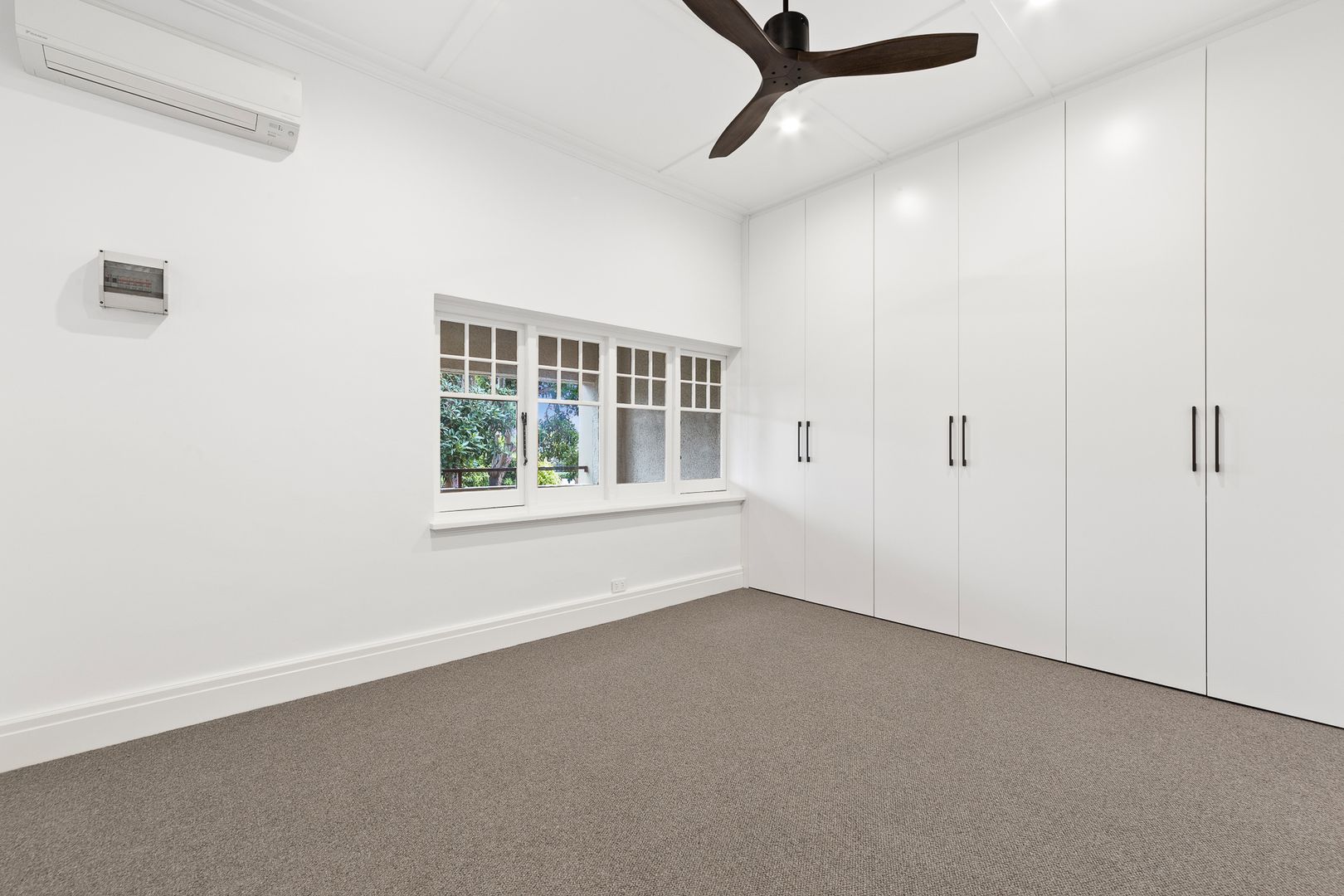 Apt 8/258 St Kilda St, Brighton VIC 3186, Image 2