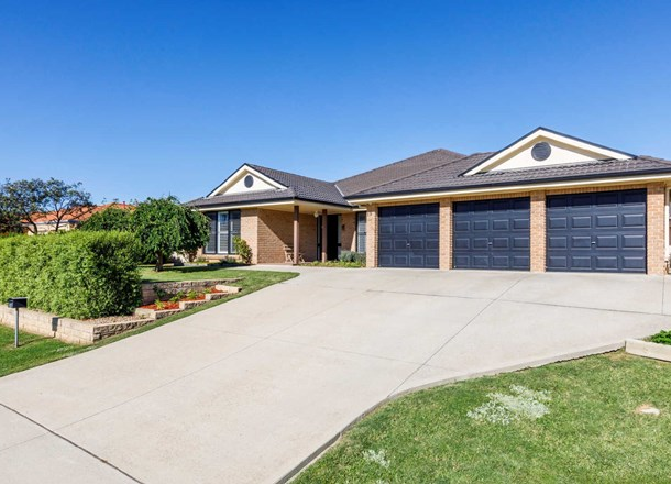 25 Mccusker Drive, Bungendore NSW 2621