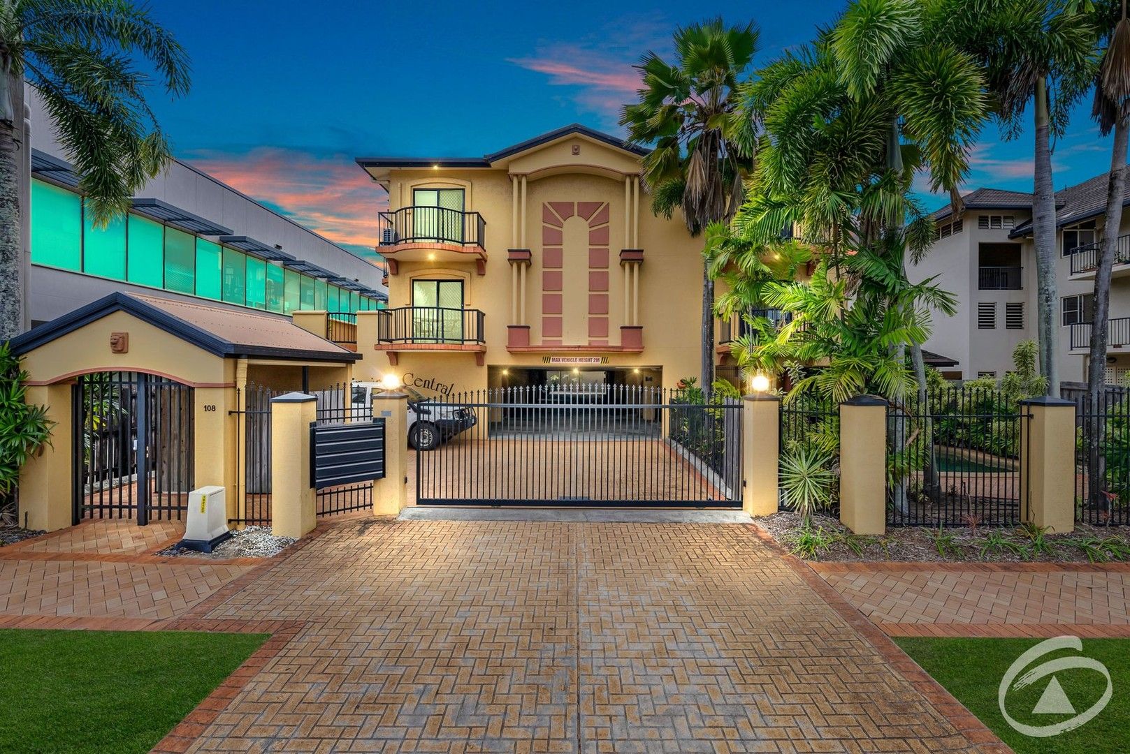 1 bedrooms Apartment / Unit / Flat in 7/108 McLeod Street CAIRNS CITY QLD, 4870