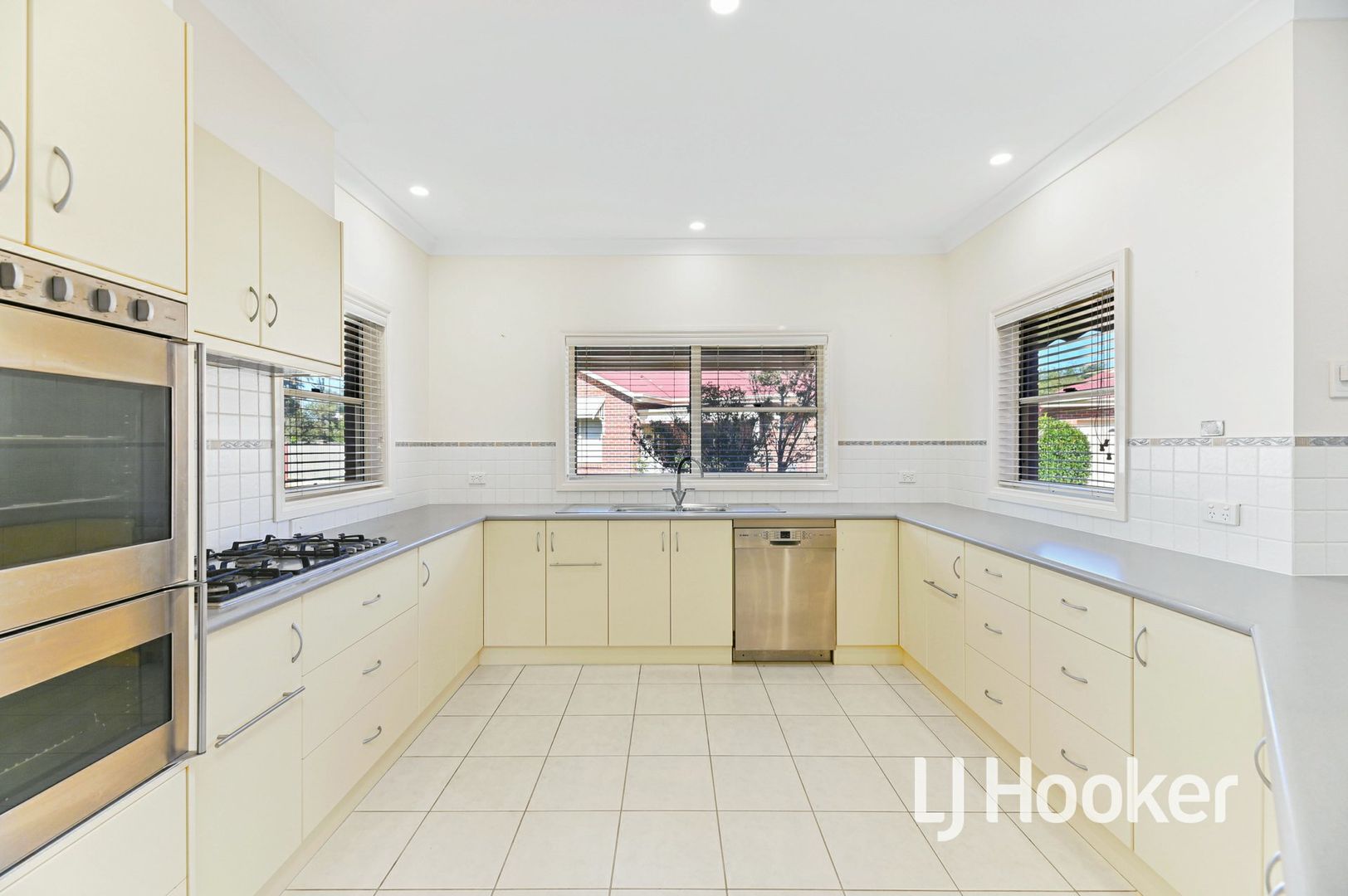 1/19 Abeckett Road, Bunyip VIC 3815, Image 2