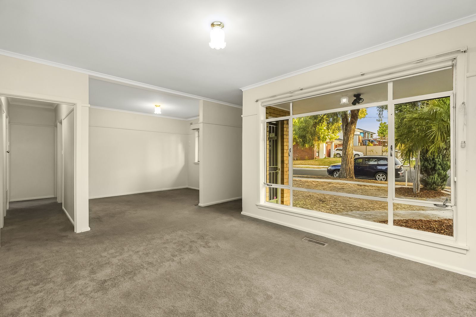 67 Vanbrook Street, Forest Hill VIC 3131, Image 1