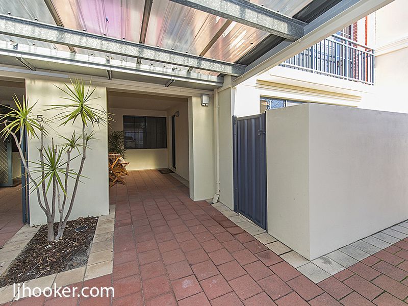 4/4 Lichfield Street, Victoria Park WA 6100, Image 1