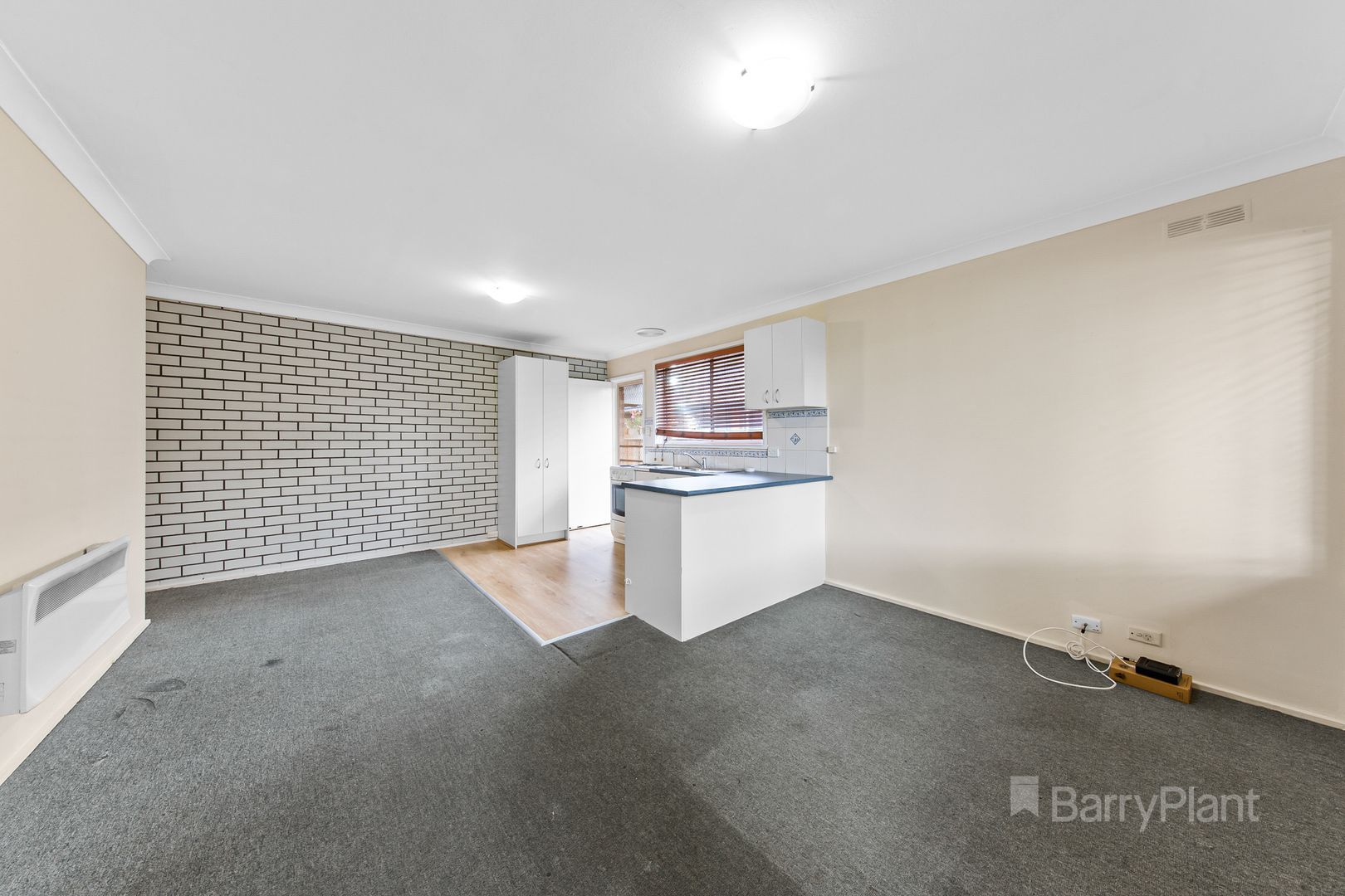 1/94 Jamieson Street, St Albans VIC 3021, Image 2