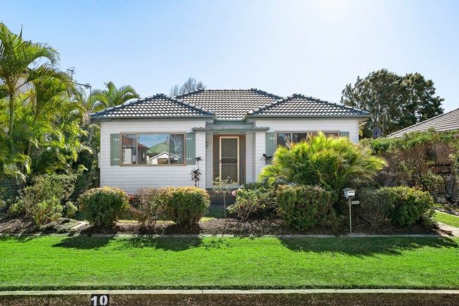 Picture of 10 Gregory Avenue, CORRIMAL EAST NSW 2518
