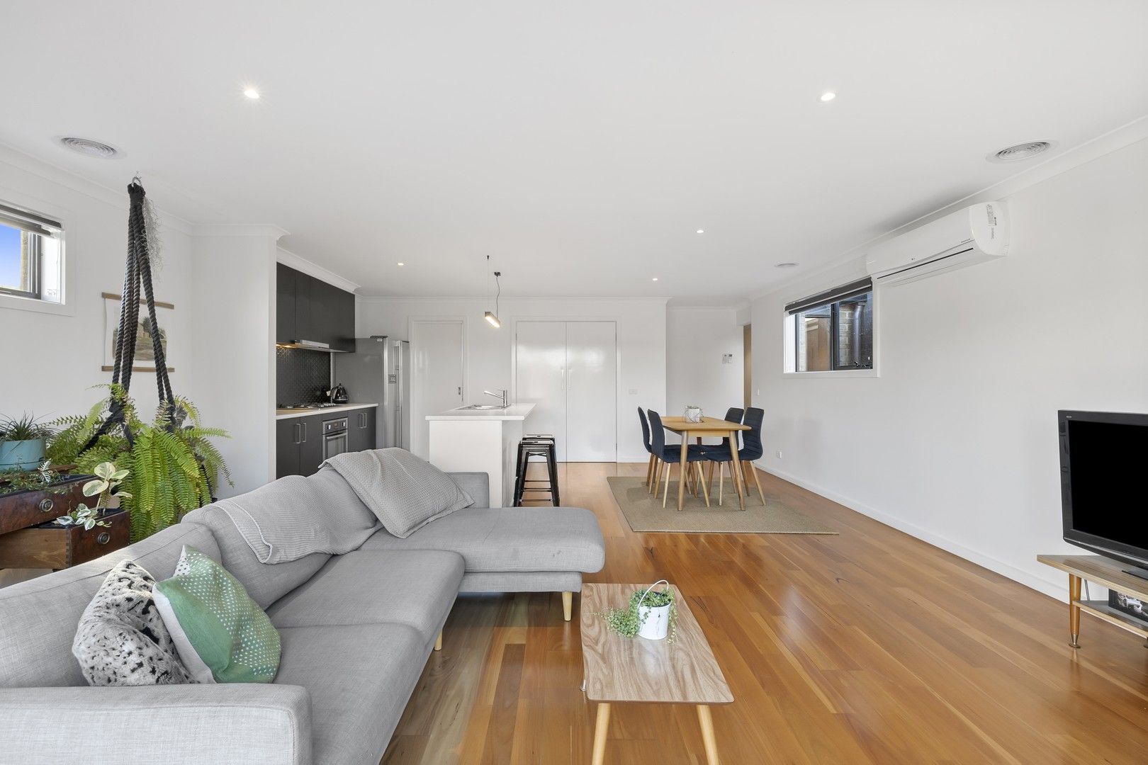 3 bedrooms House in 5A Gogoll Cres TORQUAY VIC, 3228