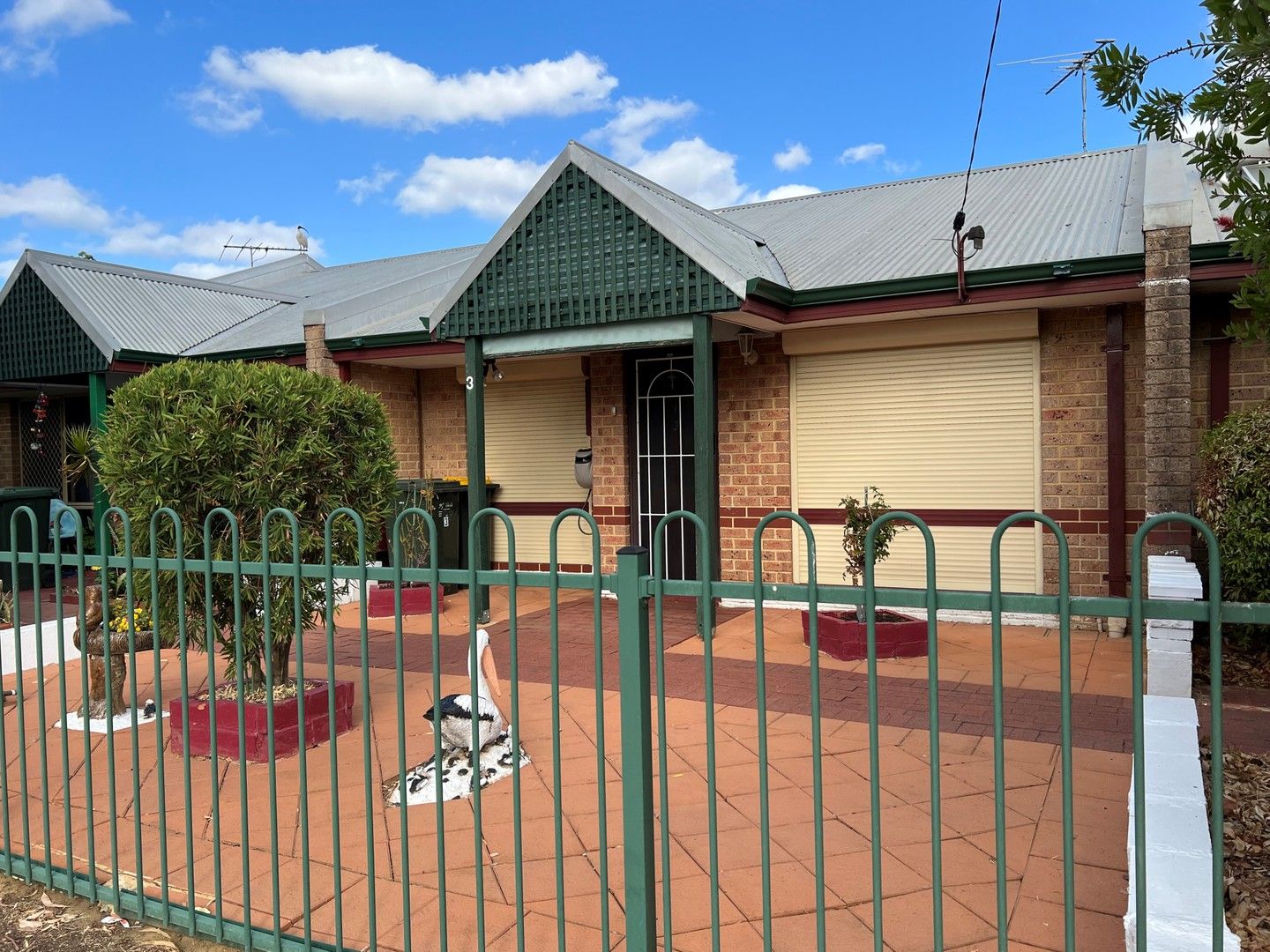 2 bedrooms Villa in 3/24 Morrison Road MIDLAND WA, 6056
