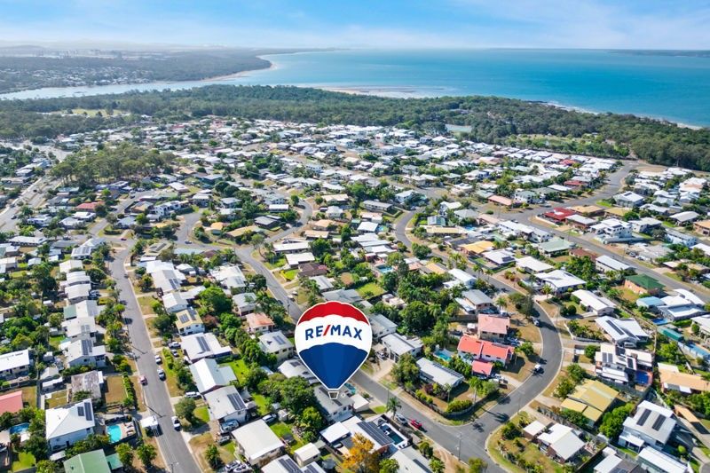 3 bedrooms House in 13 Tyson Crescent TANNUM SANDS QLD, 4680