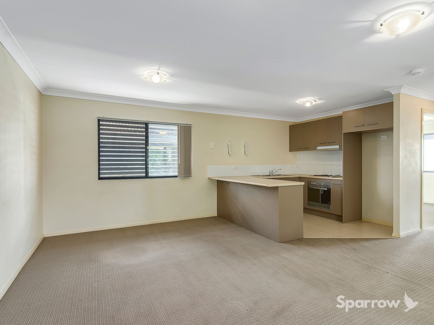 4/10-14 Syria Street, Beenleigh QLD 4207, Image 2