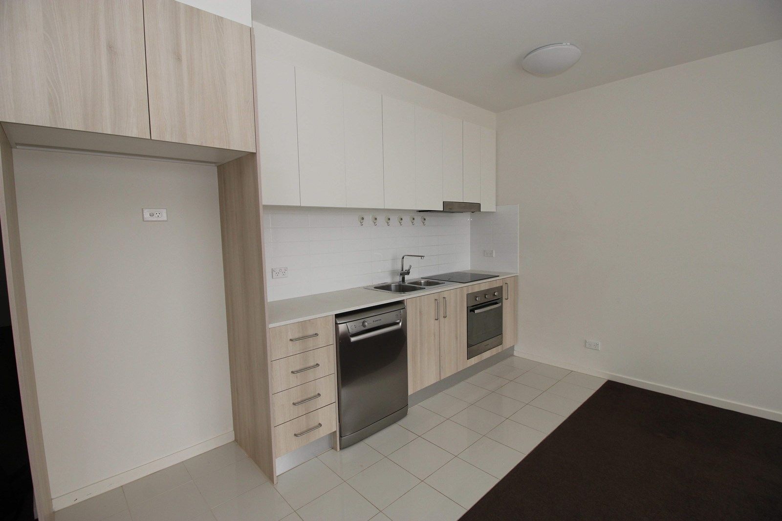 Unit 202/218-224 High St, Ashburton VIC 3147, Image 2