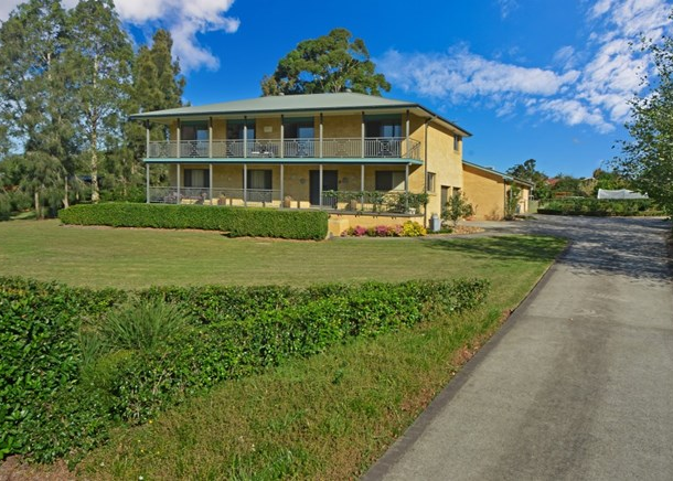 38 Tartarian Crescent, Bomaderry NSW 2541