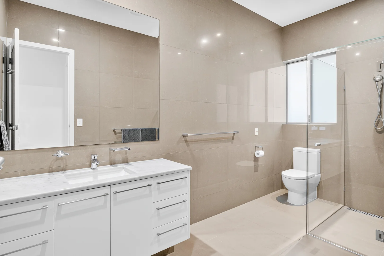 Additional image 22 of 2019 The Circle, Sanctuary Cove QLD 4212