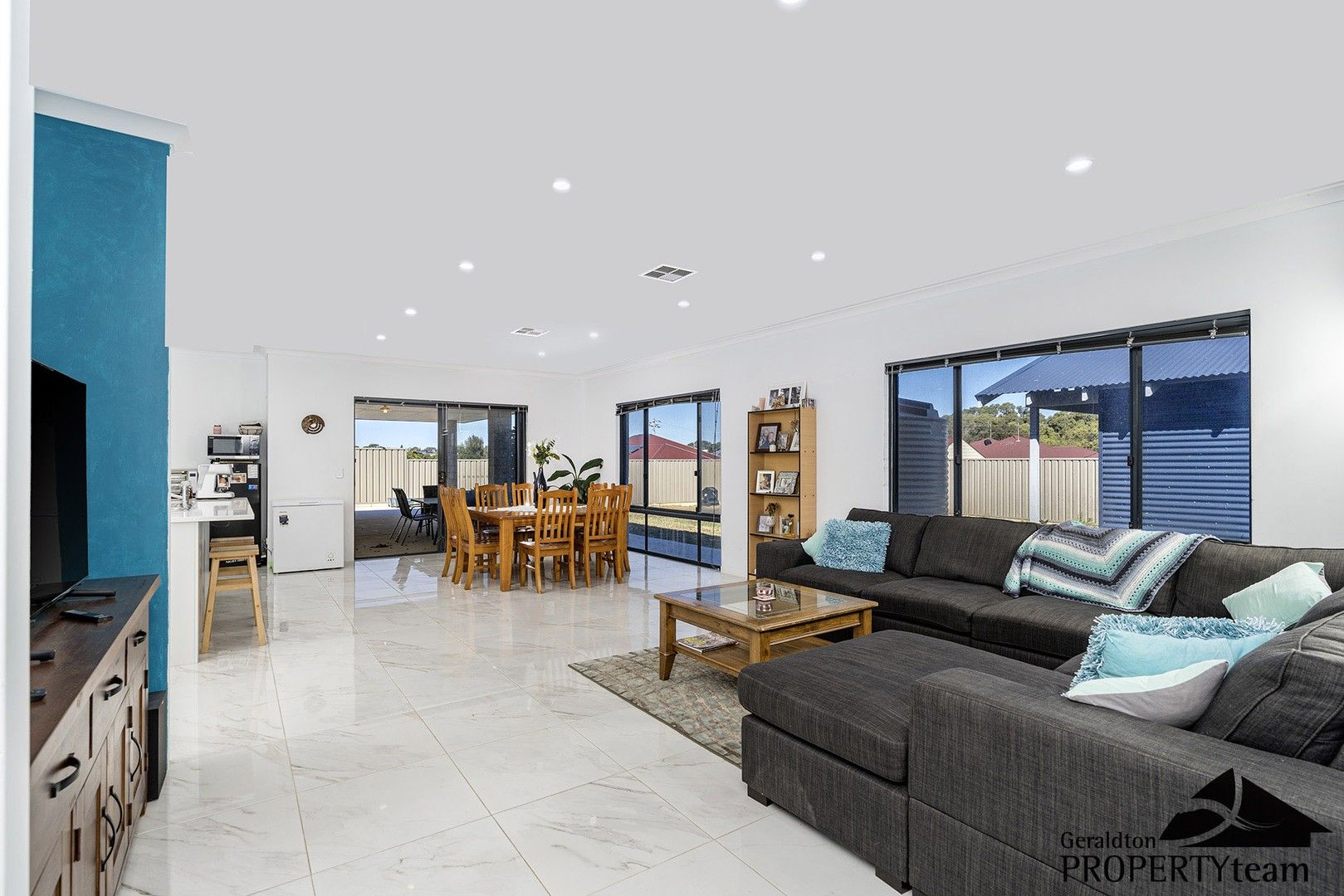 32 Premier Circle, Dongara WA 6525, Image 0