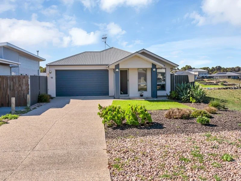 92 Blanche Pde, Hindmarsh Island SA 5214
