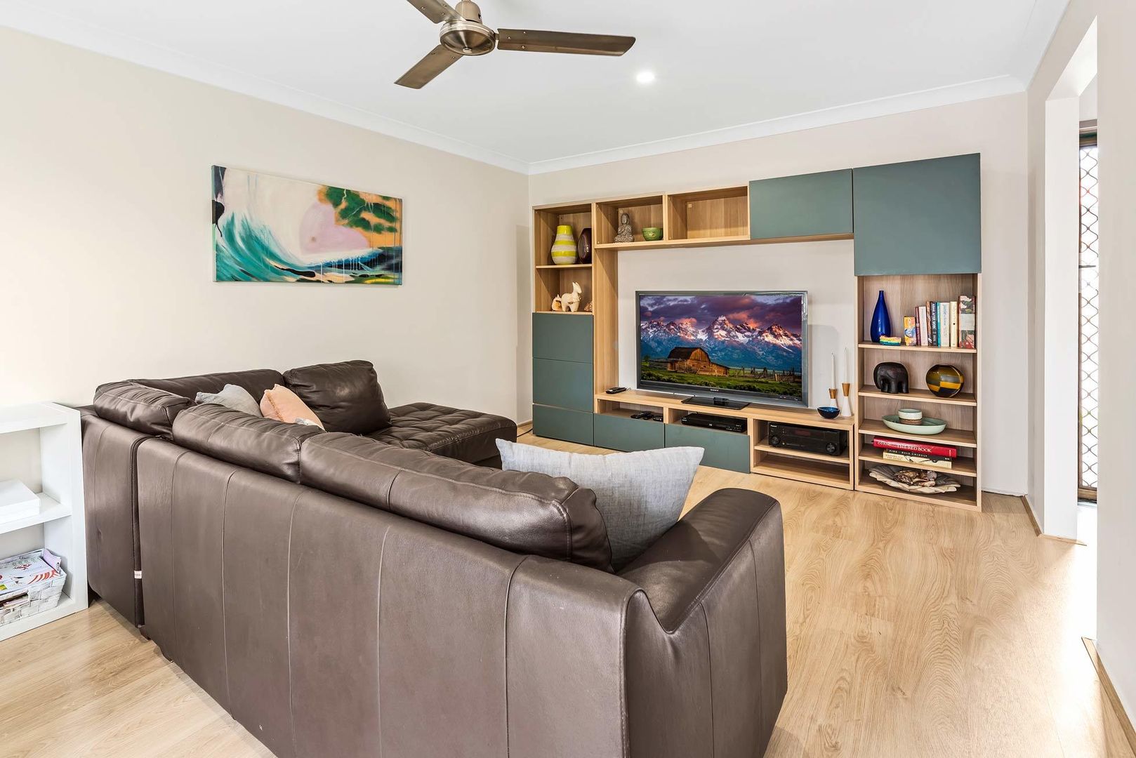 Unit 40/5 - 15 Galeen Dr, Burleigh Waters QLD 4220, Image 2