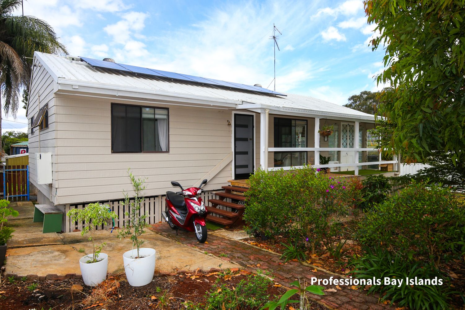 13 Coffea Street, Macleay Island QLD 4184, Image 1