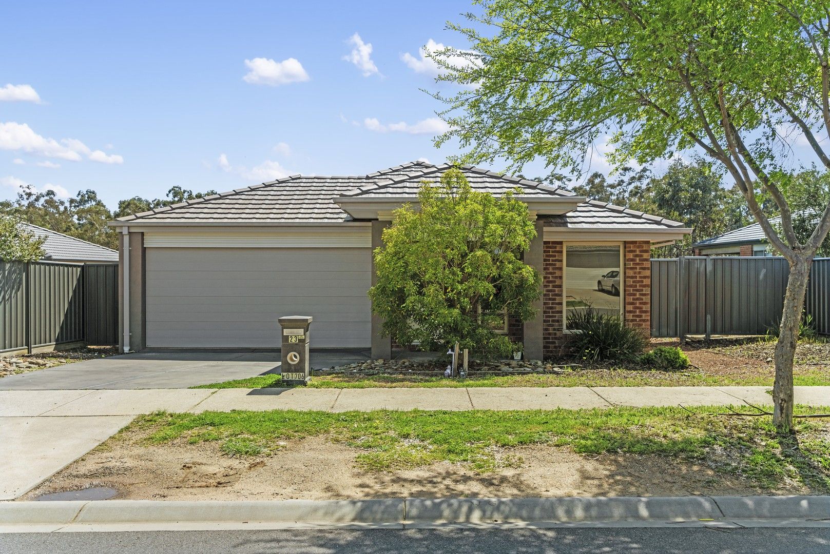 4 bedrooms House in 23 Saltbush Street JACKASS FLAT VIC, 3556