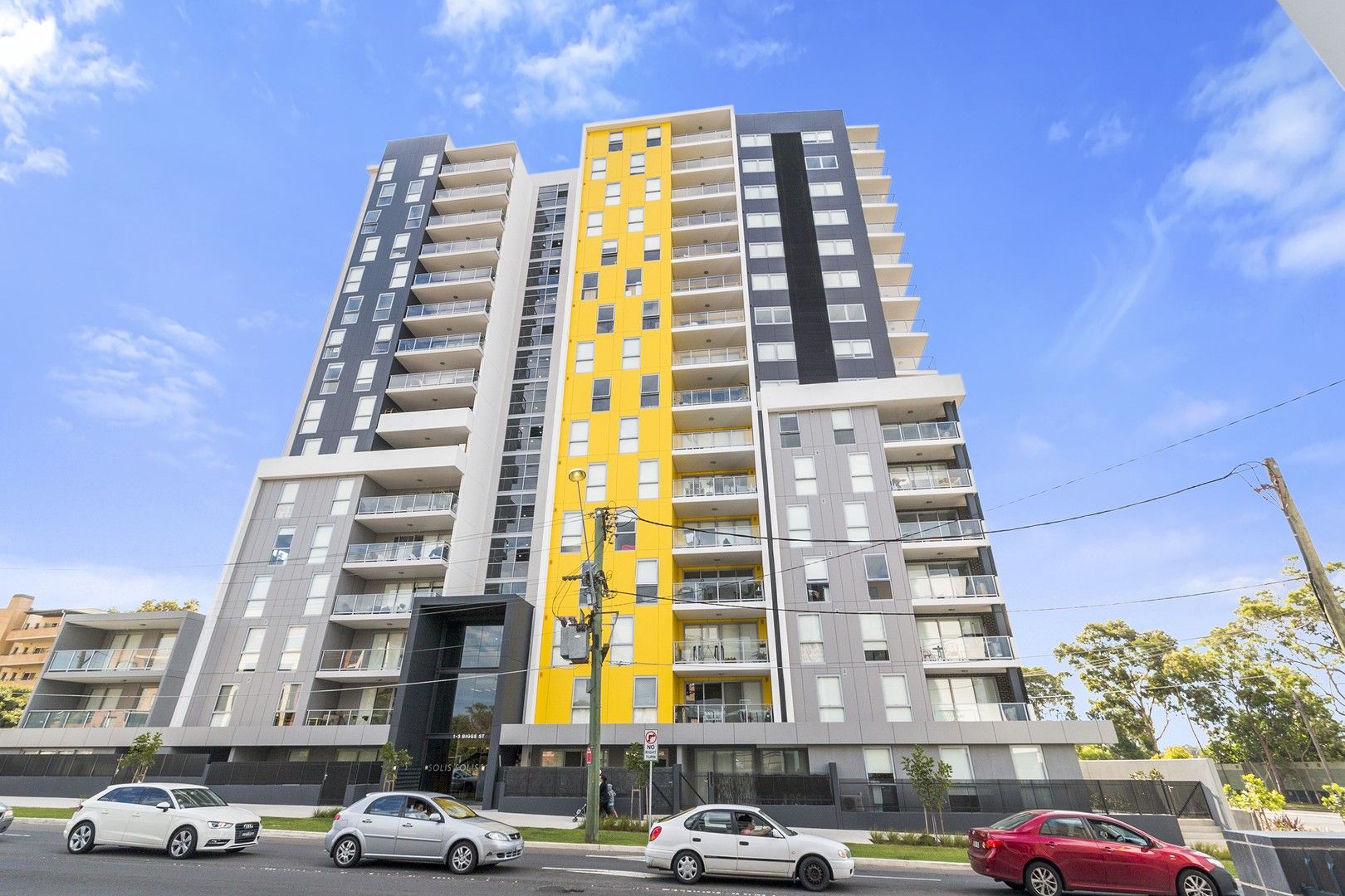 3 bedrooms Apartment / Unit / Flat in 70/1-3 Bigge Street WARWICK FARM NSW, 2170